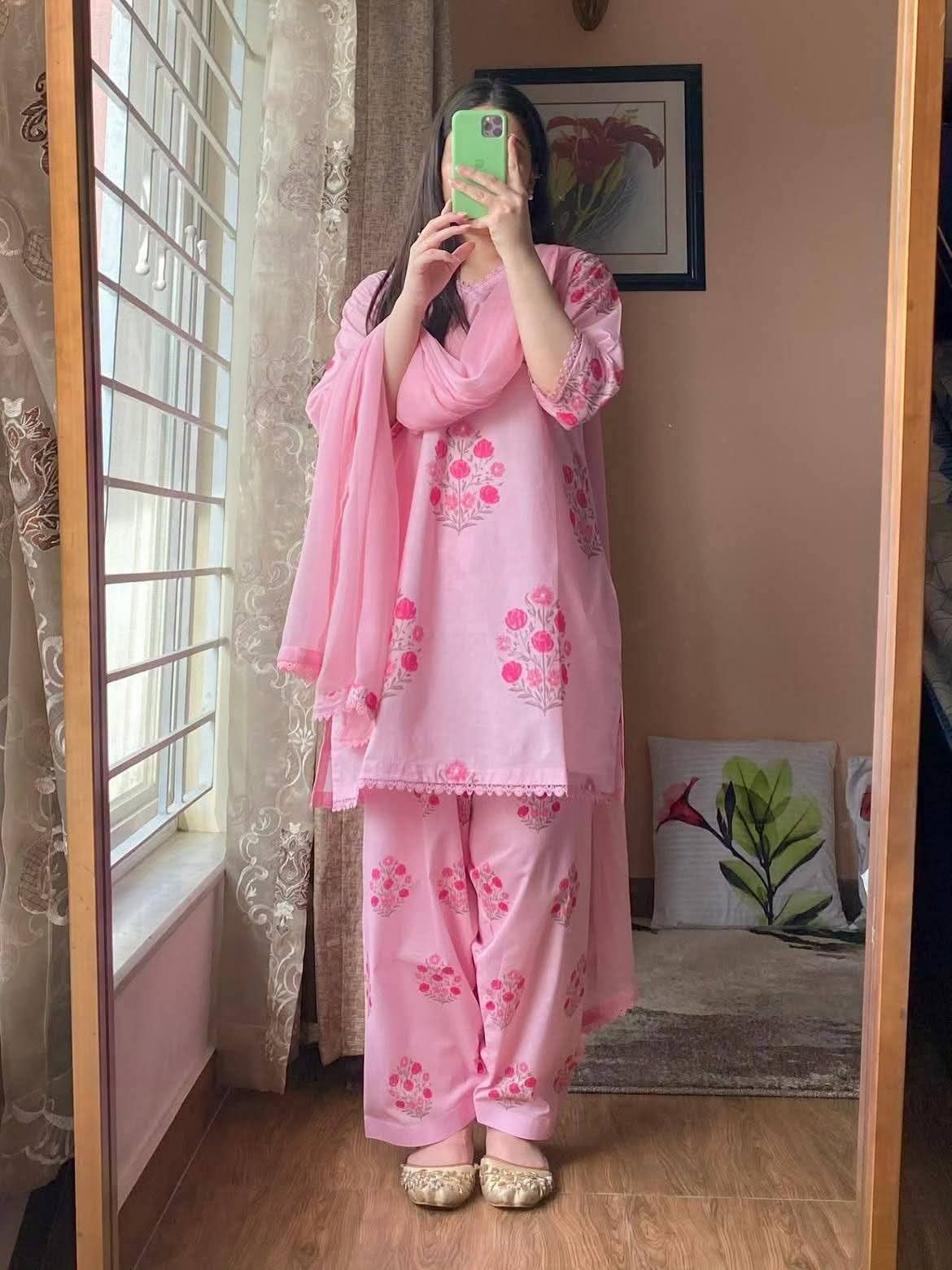 🌸 Skin Printed Three Piece 🌸